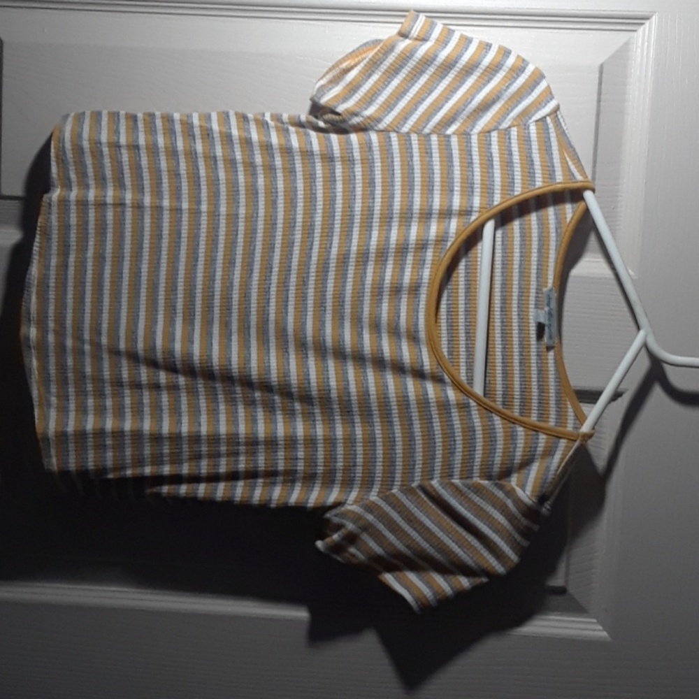 CUTE COMFY SIMPLE SHIRT